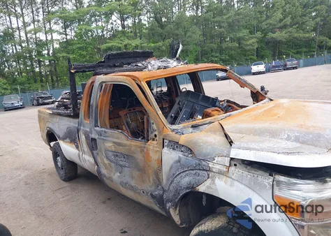 2015 Ford F-250 Xl from USA, damaged, VIN 1FT7X2B67FEA08647